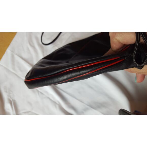 Vintage BETTINA Black with Red Piping‎ Leather purse, EUC, size small - Picture 12 of 12